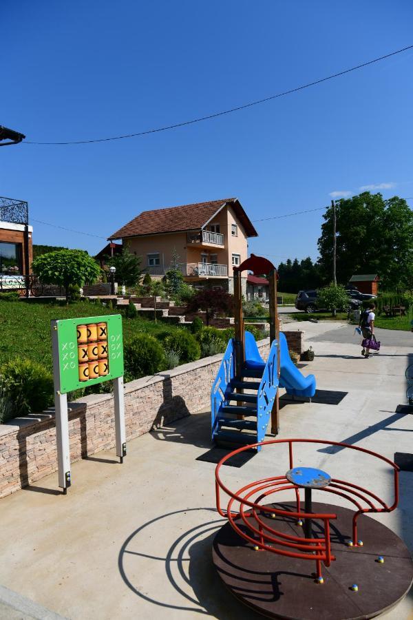 Apartments Green Park Rakovica Exteriér fotografie